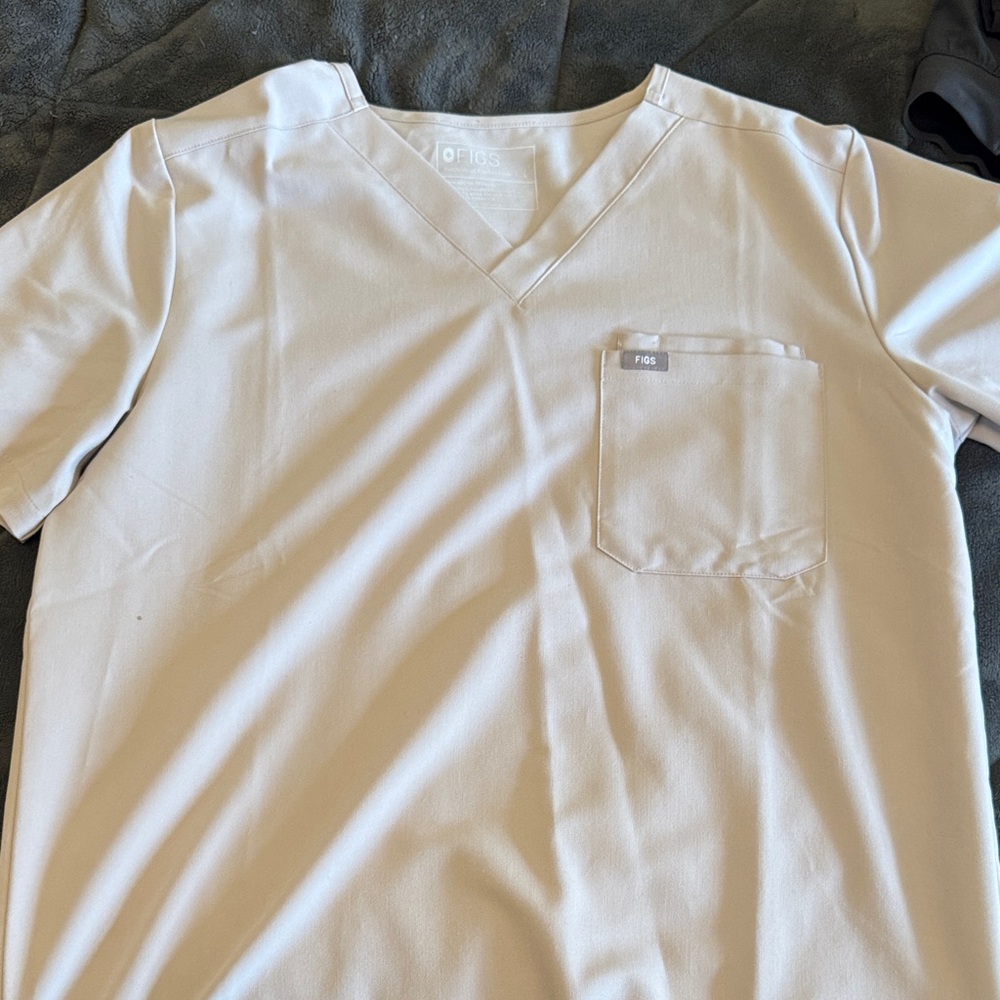 Figs Light Gray V-Neck Scrub Top